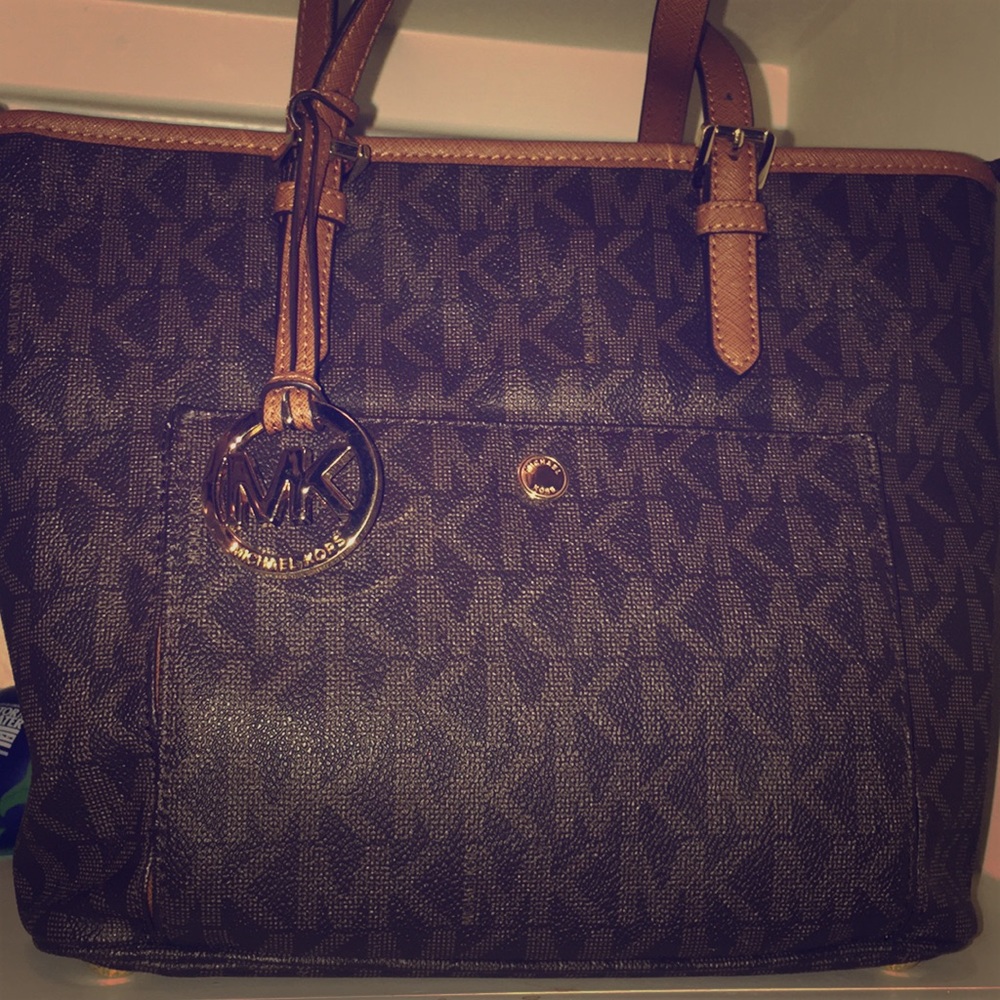 Michael Kors small size tote